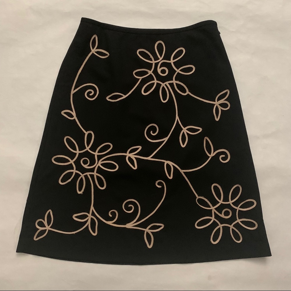 Loft Skirt - Picture 1 of 7
